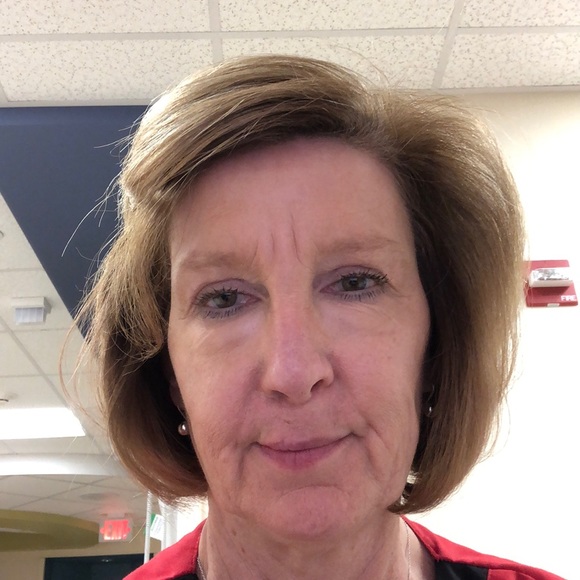 Meet your Posher, Patricia - Picture 1 of 1